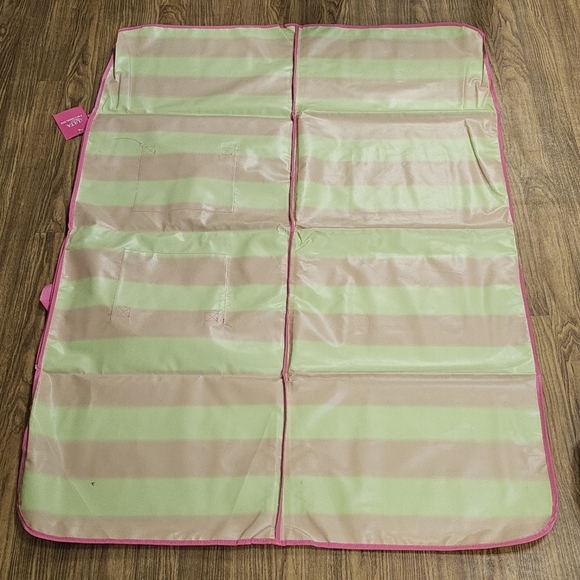 ULTA BEAUTY | 2in1 TRAVEL TANNING TOTE - NWT! - Picture 9 of 15